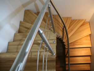 Metāldarbnīca 2.-Moduļu-kāpnes-300x227 Kāpnes 