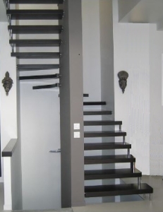 Metāldarbnīca Dizainīgas-vītņu-kāpnes-231x300 vītņu kāpnes 