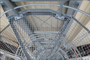 Metāldarbnīca Vītņu-kāpnes-pakāpieni-no-režģa-300x200 vītņu kāpnes 
